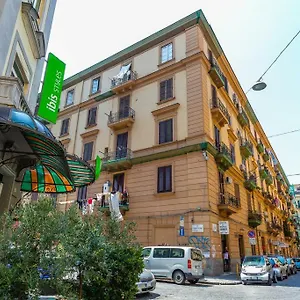 https://la-casa-di-nonna-naples.hotels-amalfi.com